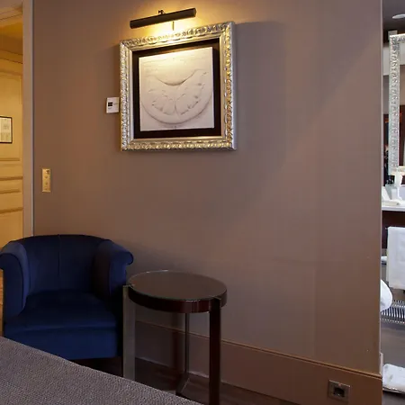 オテル カサ フステル Gl モヌメント 5*