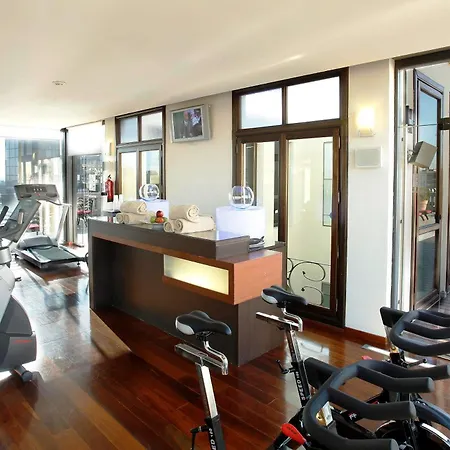 ホテル オテル カサ フステル Gl モヌメント